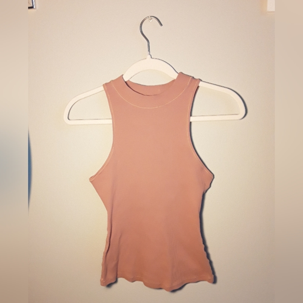 💚2/$25💚 SKIMS Nude/Tan Sleeveless High Neck Fitted Tank Women's Size Large